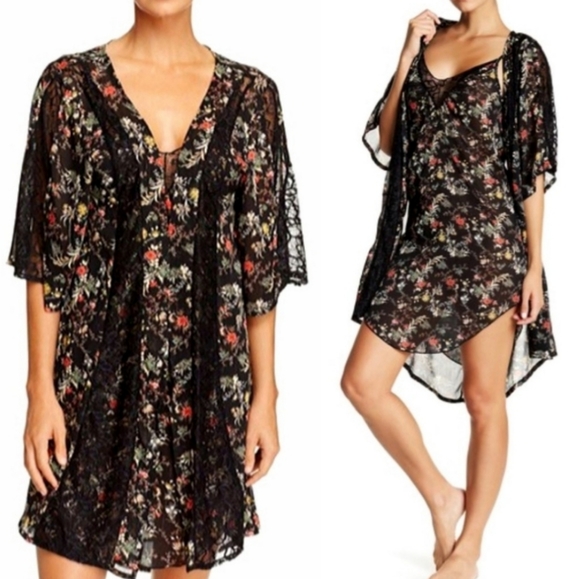 Sam Edelman Slip and Robe Set - Picture 2 of 6